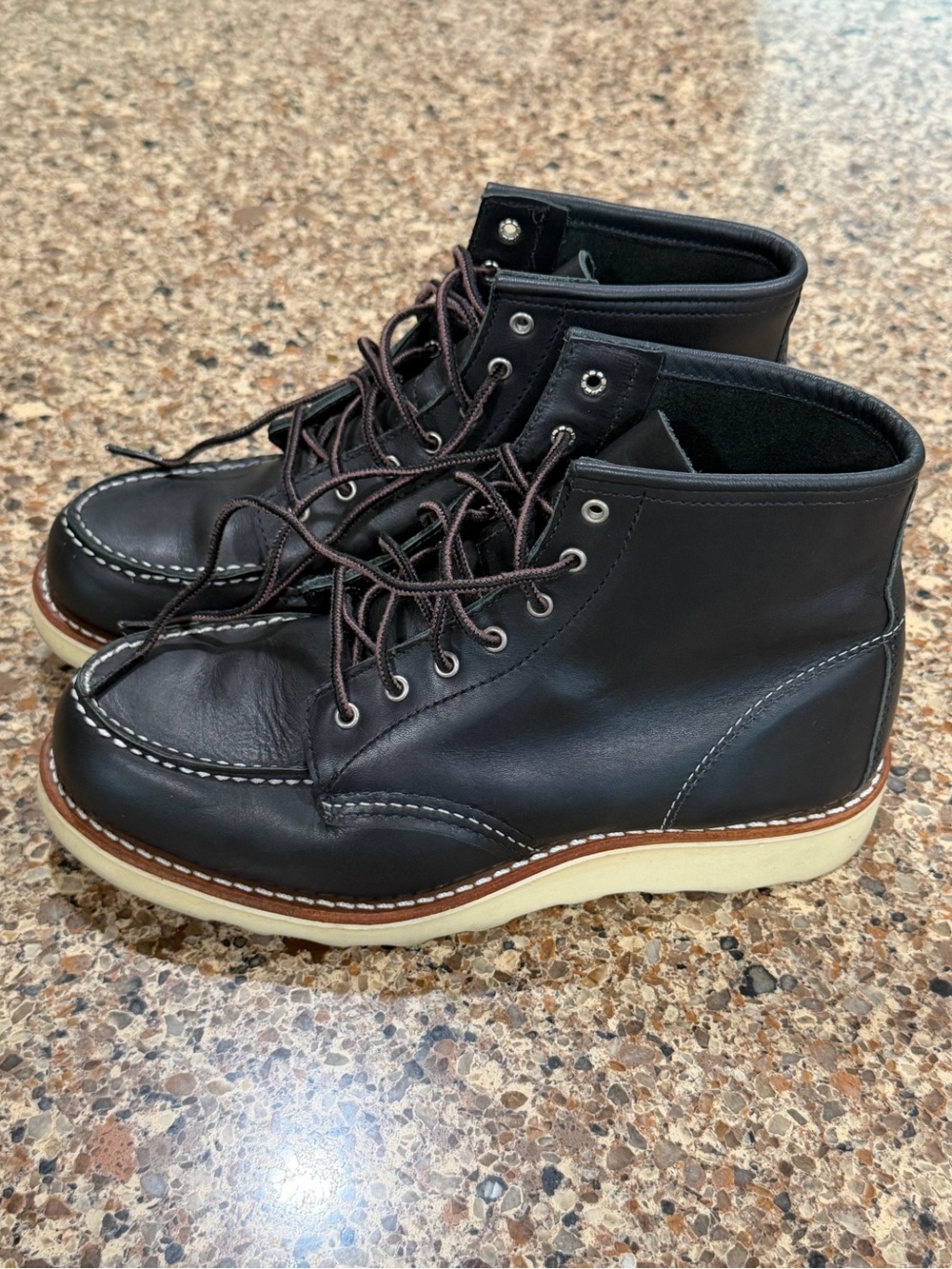 Red Wing Black Leather Moc Toe Boots 3373 W8